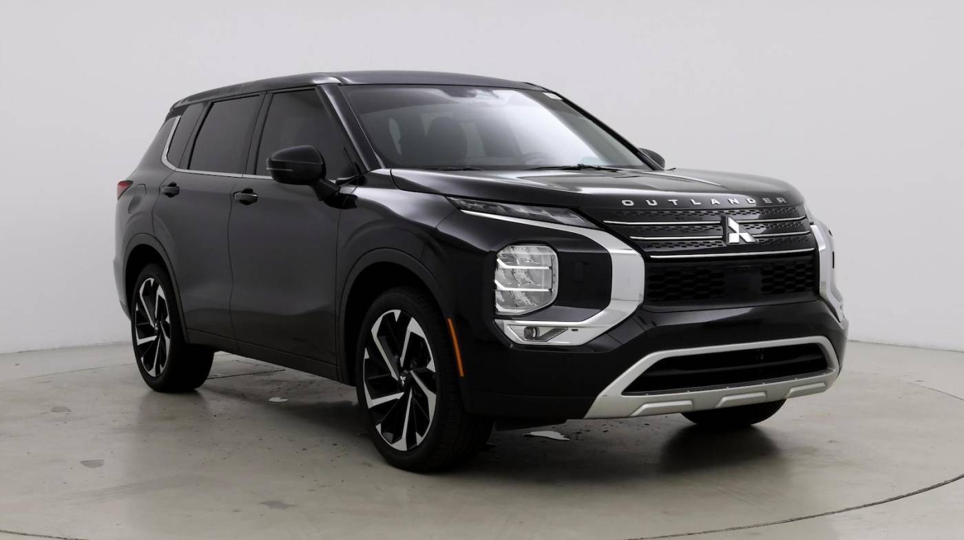2023 Mitsubishi Outlander SE — SUV — 23,901 mi — Fort Myers, FL