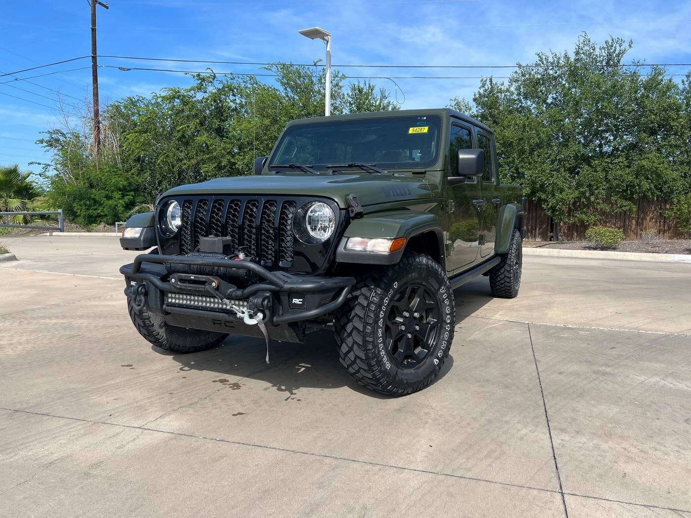 2021 Jeep Gladiator Willys — Pickup Truck — 28,733 mi — Corpus Christi, TX