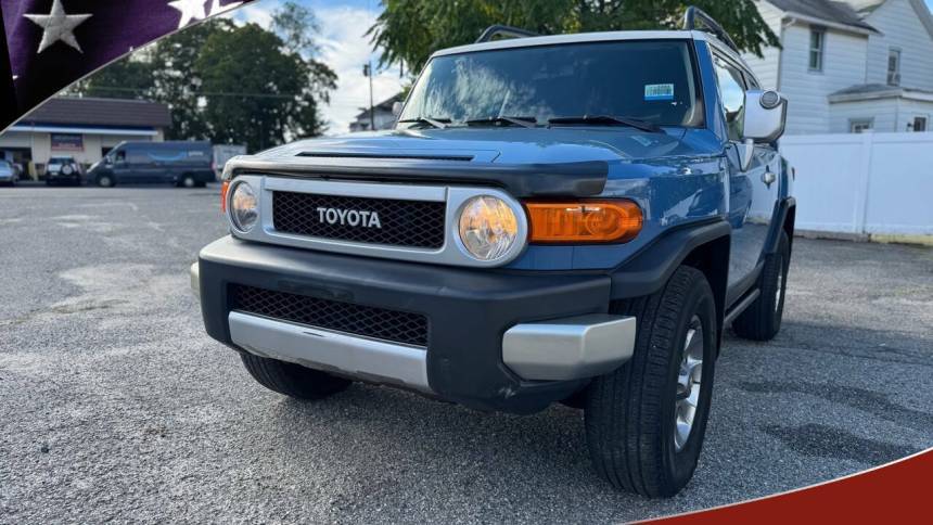 2012 Toyota FJ Cruiser Base — SUV — 123,439 mi — Jamesburg, NJ