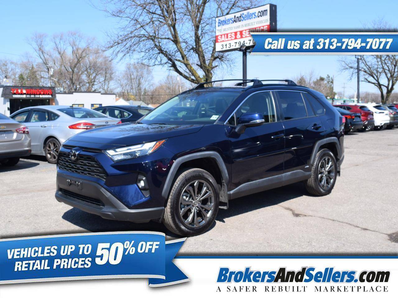 2025 Toyota RAV4 Hybrid XLE Premium — SUV — 2,000 mi — Taylor, MI