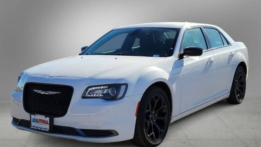 2019 Chrysler 300 Touring — Sedan — 46,185 mi — Odessa, TX