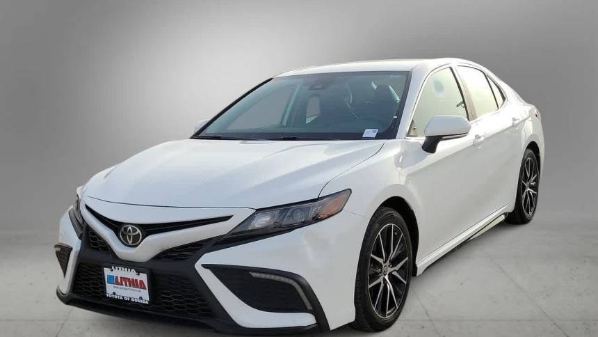2022 Toyota Camry SE — Sedan — 37,862 mi — Odessa, TX