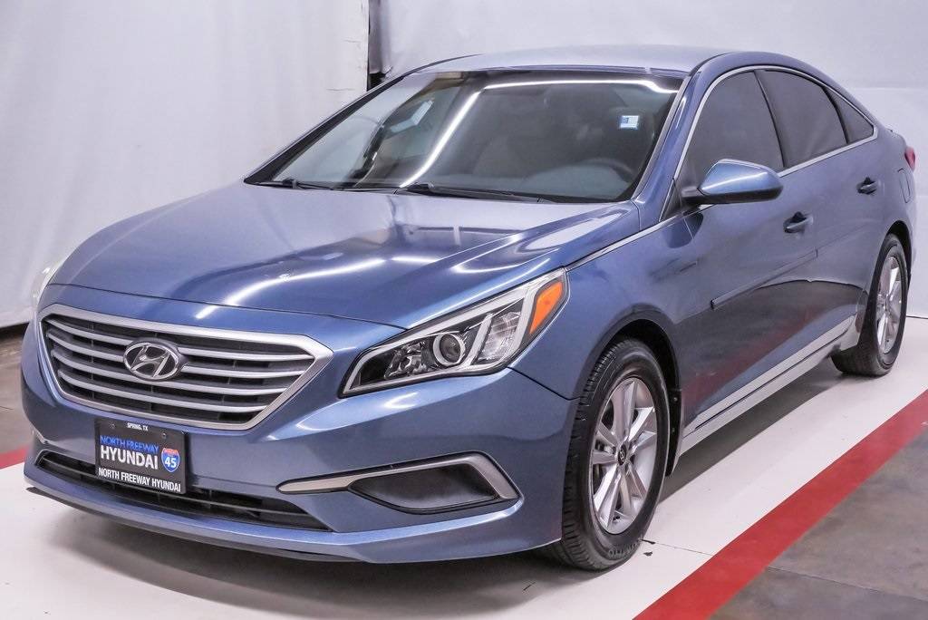 2016 Hyundai Sonata SE — Sedan — 107,820 mi — Spring, TX