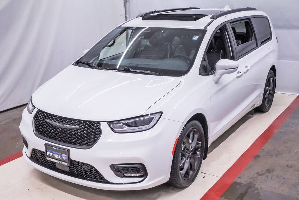 2022 Chrysler Pacifica Limited — Minivan — 20,942 mi — Spring, TX