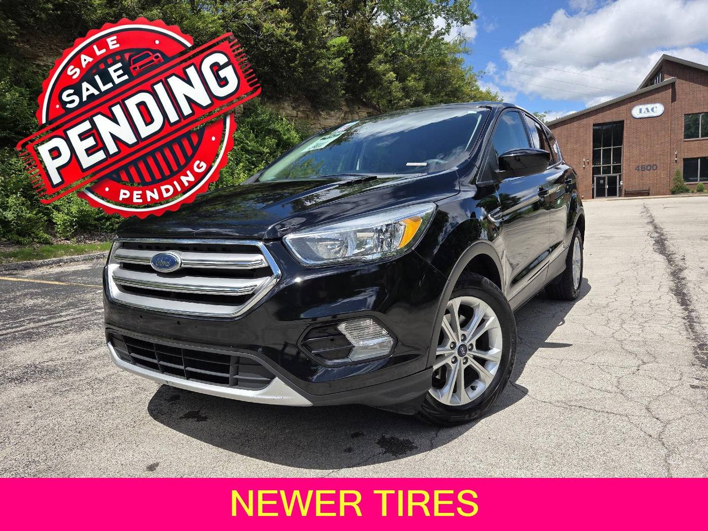 2017 Ford Escape SE — SUV — 105,013 mi — Mission, KS