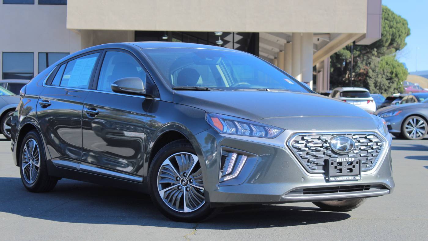 2022 Hyundai Ioniq Plug-In Hybrid Limited — Hatchback — 13,112 mi — Richmond, CA