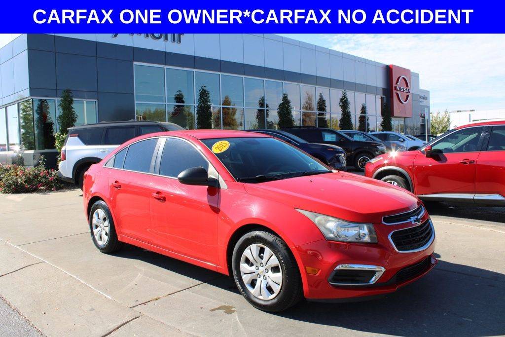 2015 Chevrolet Cruze LS — Sedan — 112,600 mi — Avon, IN