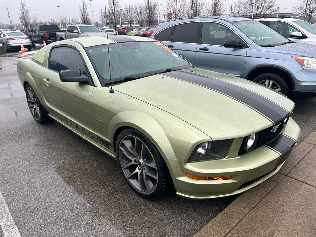 2006 Ford Mustang GT Deluxe