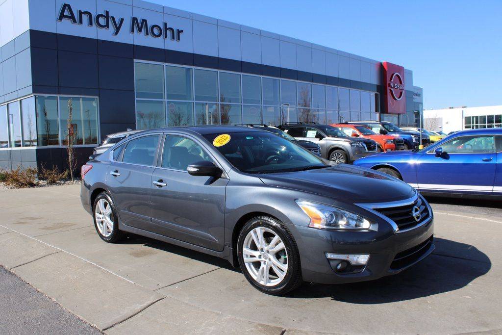 2013 Nissan Altima 3.5 SV — Sedan — 77,822 mi — Avon, IN
