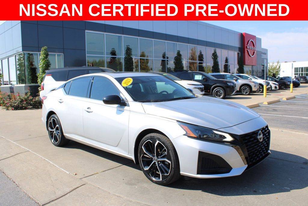 2023 Nissan Altima SR — Sedan — 30,876 mi — Avon, IN