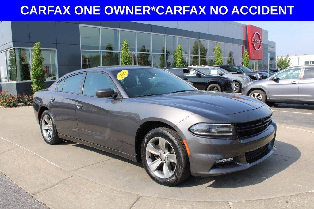 2016 Dodge Charger SXT — Sedan — 105,423 mi — Avon, IN