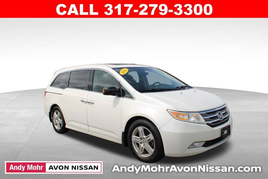 2013 Honda Odyssey Touring — Minivan — 137,892 mi — Avon, IN
