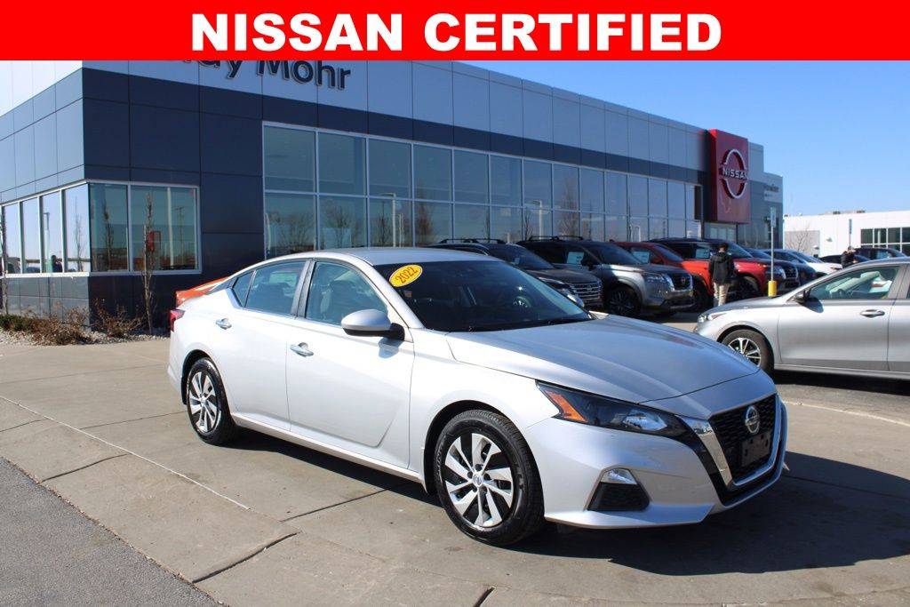 2022 Nissan Altima S — Sedan — 38,725 mi — Avon, IN