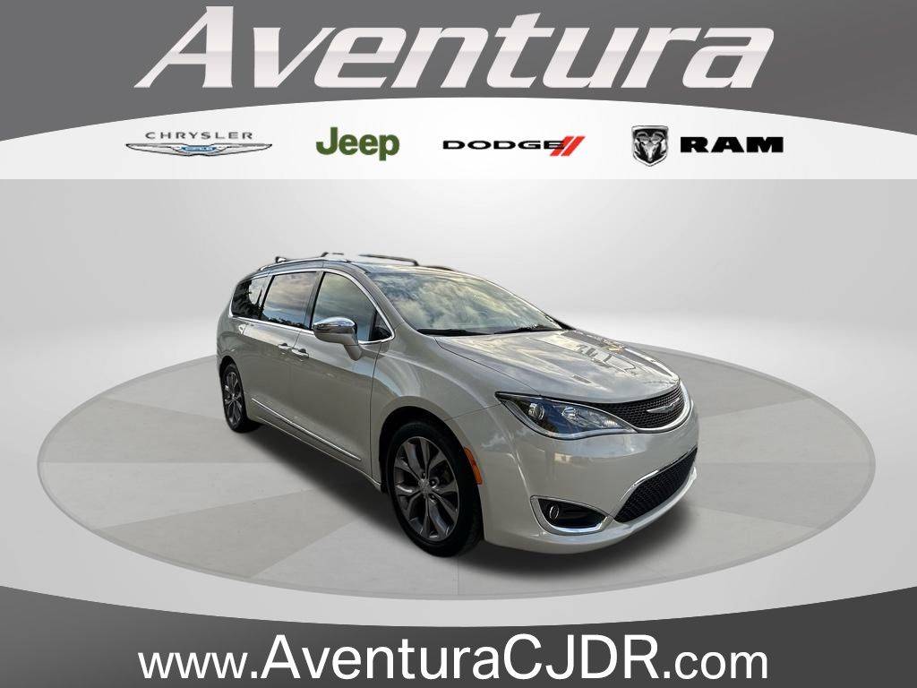 2020 Chrysler Pacifica Limited — Minivan — 62,614 mi — North Miami Beach, FL