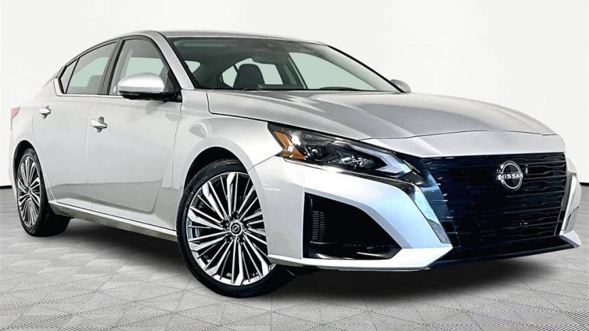 2023 Nissan Altima SL — Sedan — 43,660 mi — Olive Branch, MS