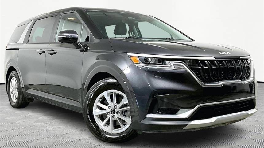 2024 Kia Carnival LXS — Minivan — 11,186 mi — Olive Branch, MS