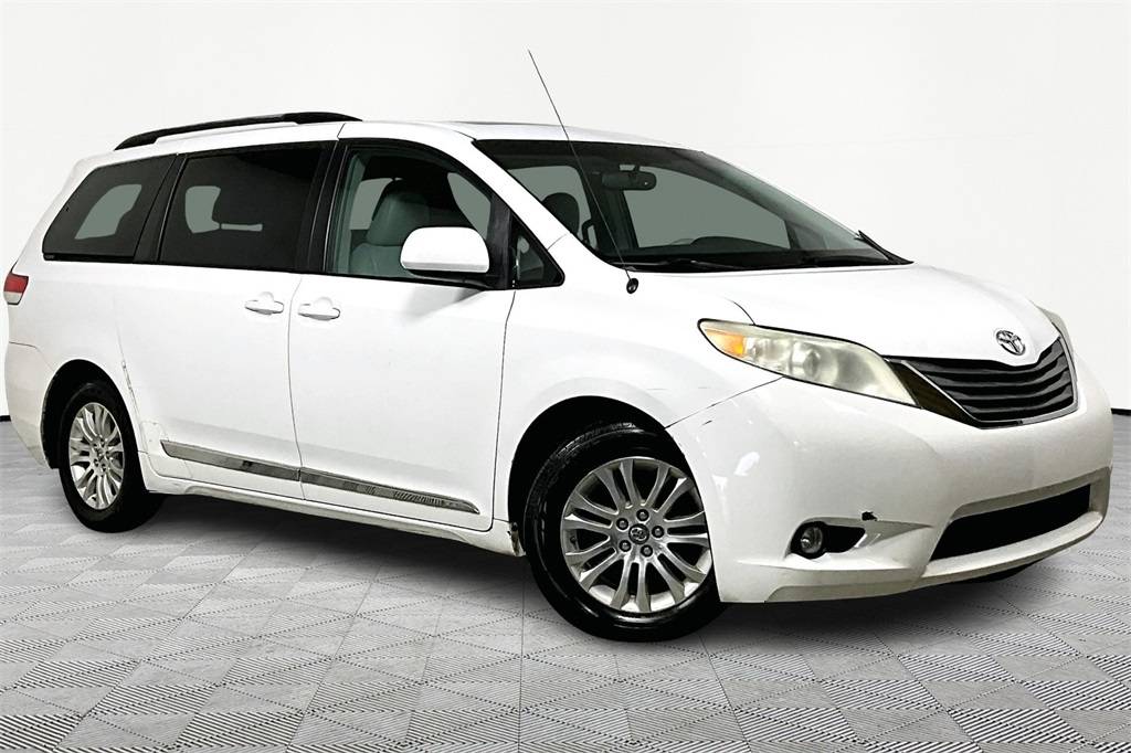 2011 Toyota Sienna XLE — Minivan — 254,710 mi — Olive Branch, MS