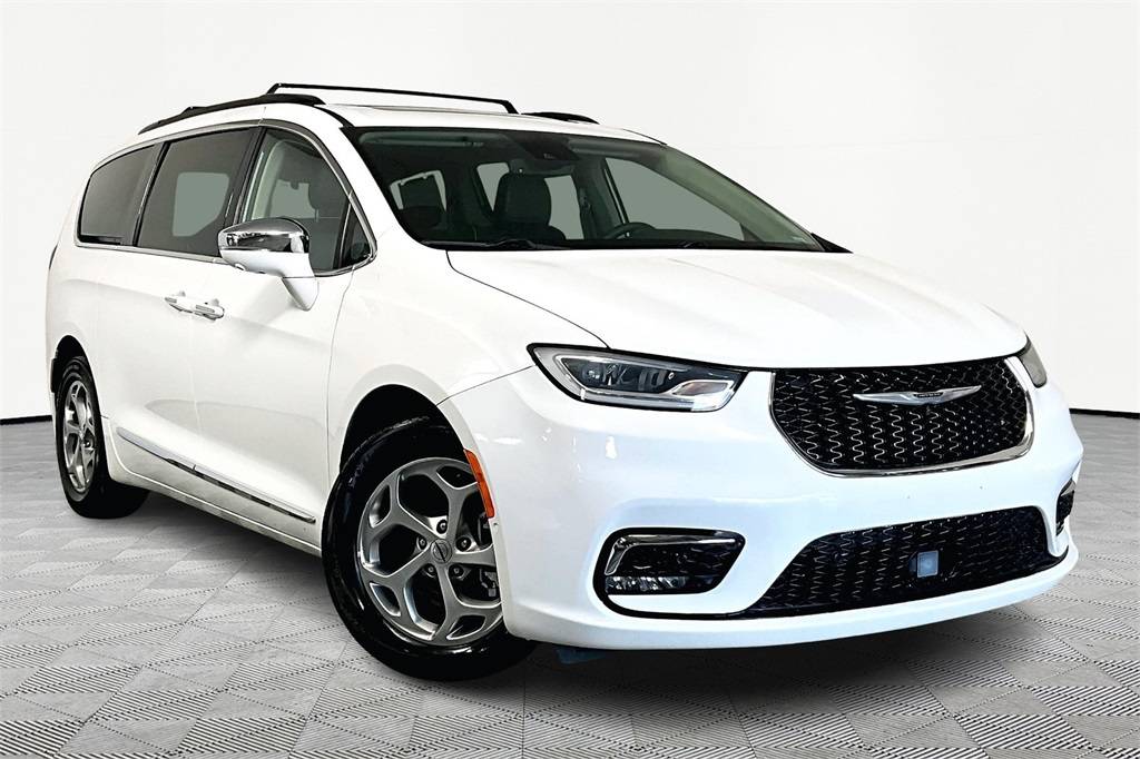 2022 Chrysler Pacifica Limited — Minivan — 75,082 mi — Olive Branch, MS