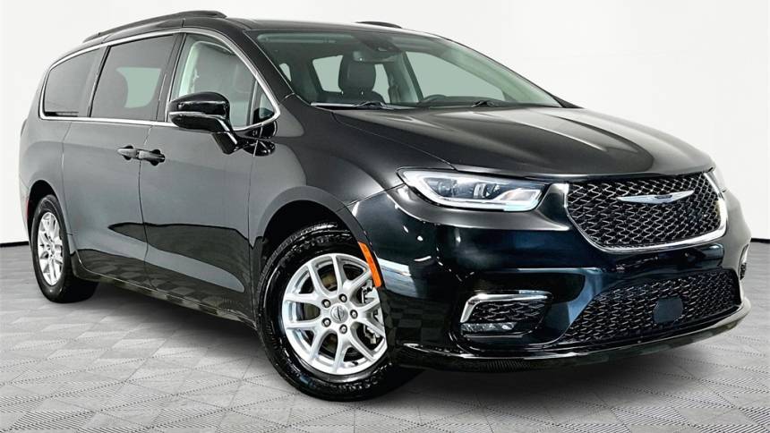 2022 Chrysler Pacifica Touring L — Minivan — 70,653 mi — Olive Branch, MS