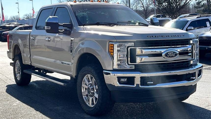 2017 Ford Super Duty F-250 XLT — Pickup Truck — 87,997 mi — Olive Branch, MS