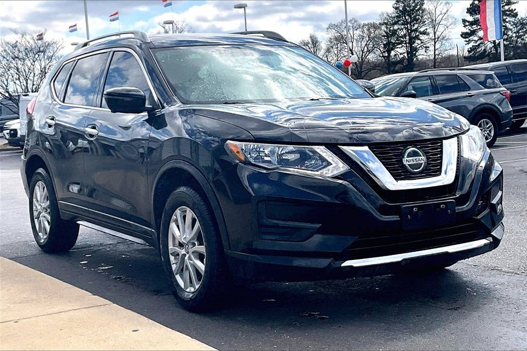 2018 Nissan Rogue SV — SUV — 105,314 mi — Olive Branch, MS