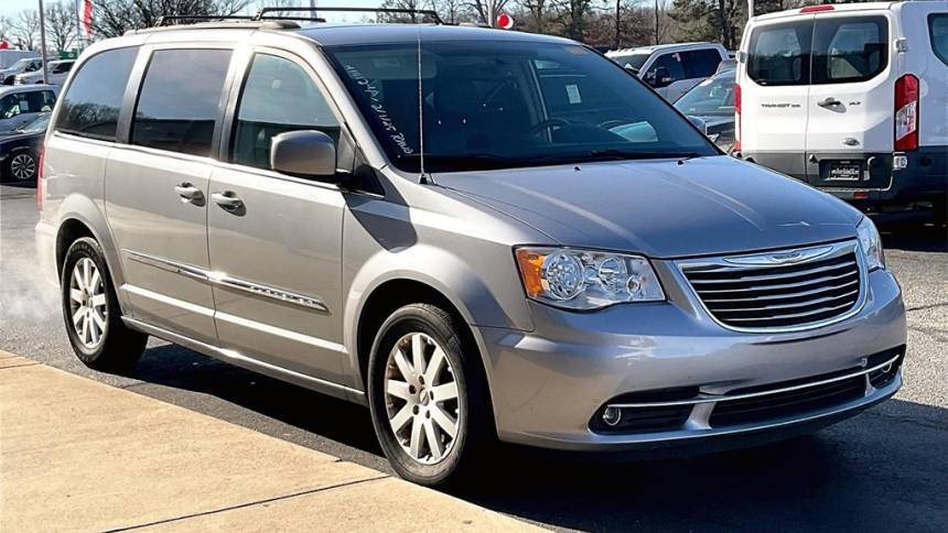 2015 Chrysler Town & Country Touring — Minivan — 165,628 mi — Olive Branch, MS