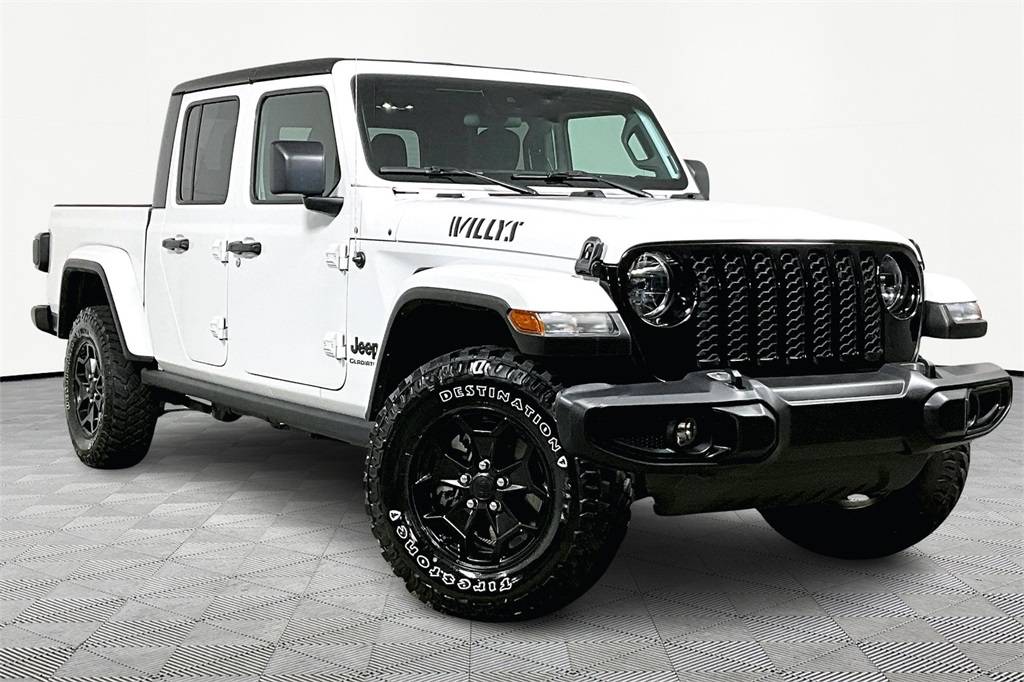 2021 Jeep Gladiator Willys — Pickup Truck — 15,597 mi — Olive Branch, MS