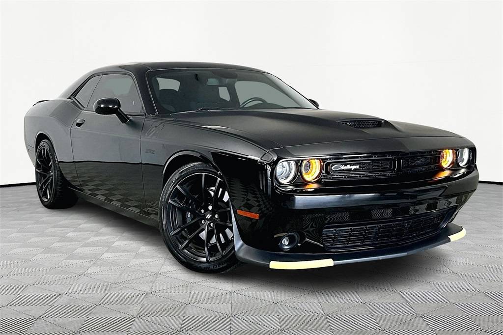 2022 Dodge Challenger R/T Scat Pack — Coupe — 10,154 mi — Olive Branch, MS