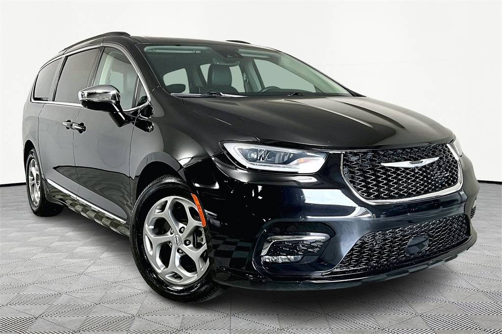 2022 Chrysler Pacifica Limited — Minivan — 69,631 mi — Olive Branch, MS
