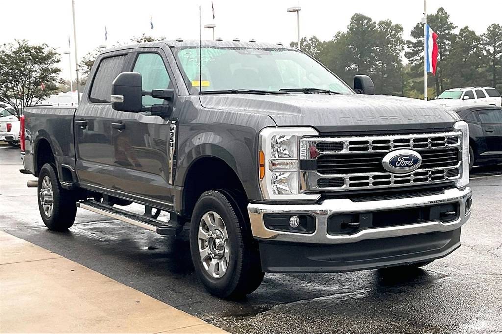 2024 Ford Super Duty F-350 XLT — Pickup Truck — 7,192 mi — Olive Branch, MS