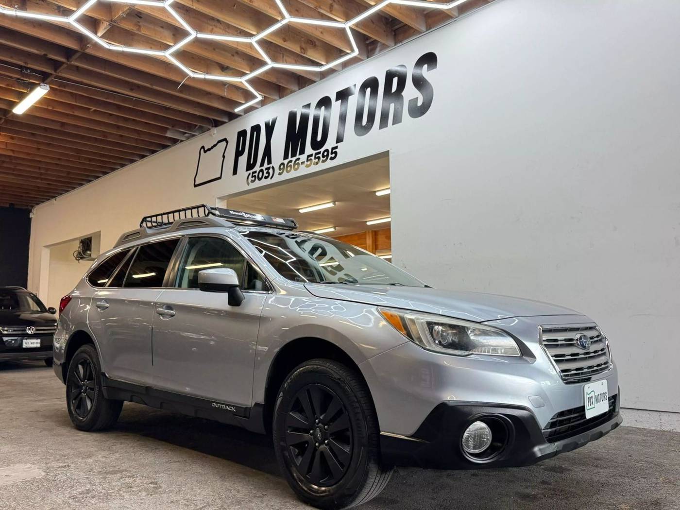 2017 Subaru Outback 2.5i Premium — SUV — 86,597 mi — Portland, OR