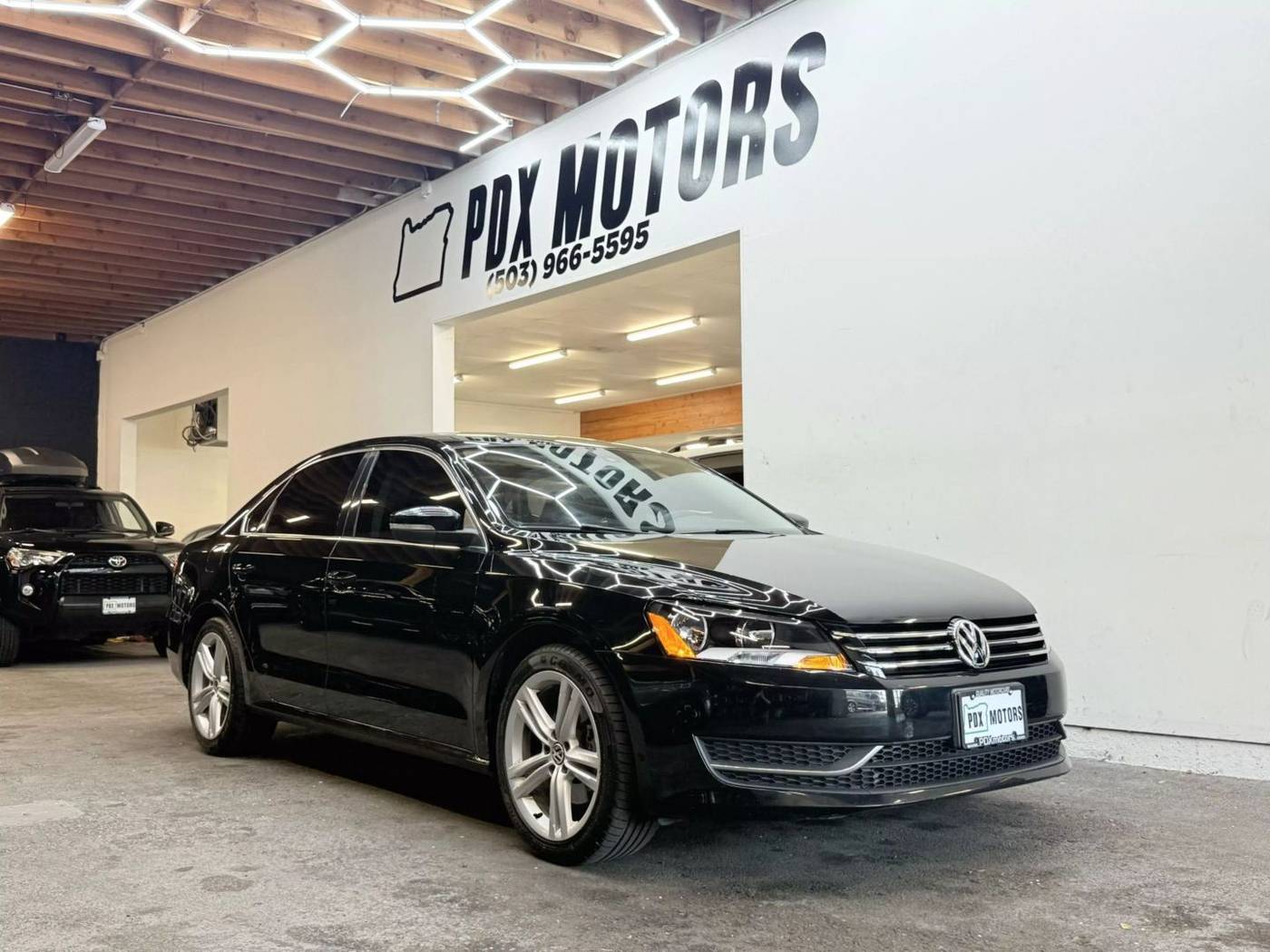2014 Volkswagen Passat TDI SE — Sedan — 82,657 mi — Portland, OR