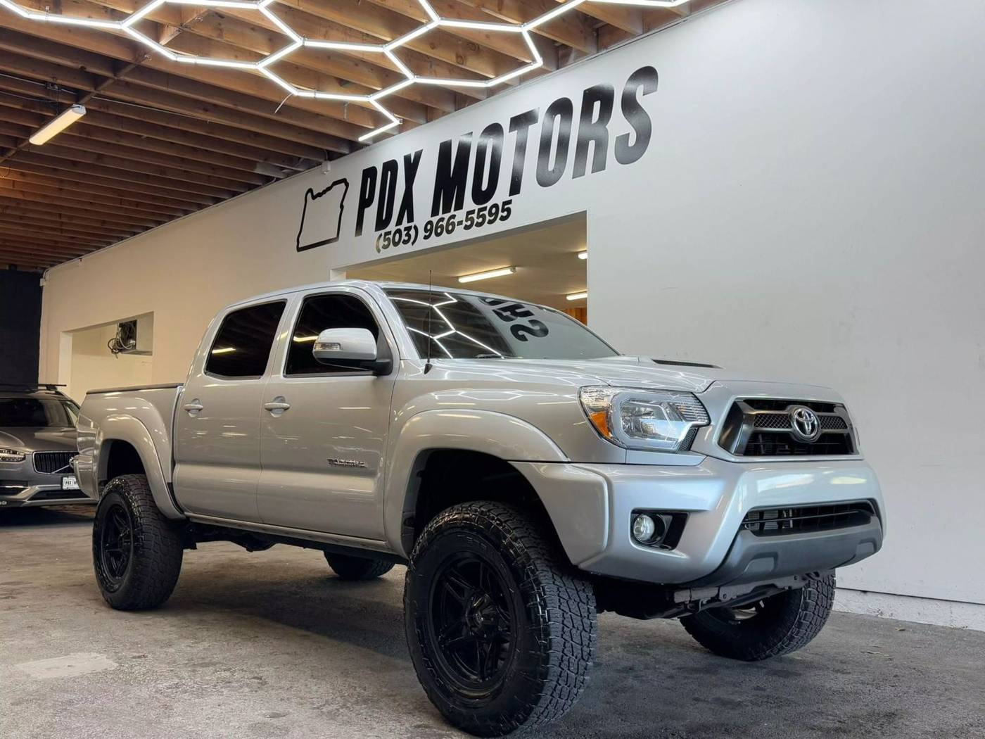2013 Toyota Tacoma Base — Pickup Truck — 97,025 mi — Portland, OR