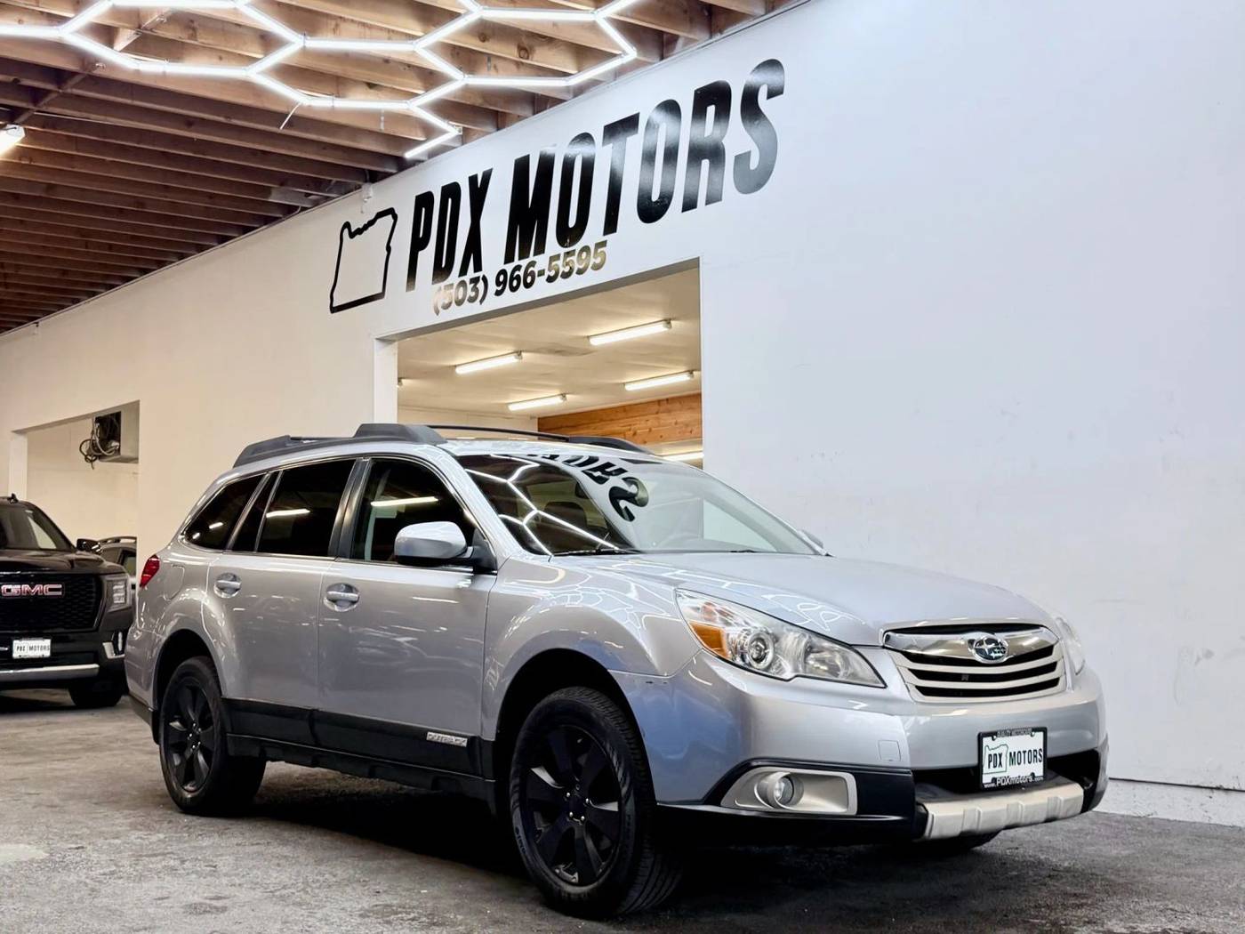 2012 Subaru Outback 2.5i Limited — SUV — 112,217 mi — Portland, OR