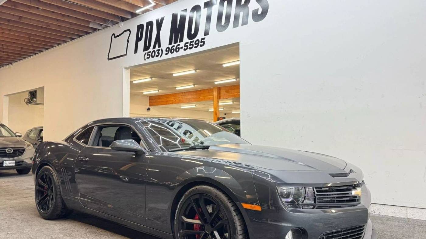2013 Chevrolet Camaro 2SS — Coupe — 37,151 mi — Portland, OR