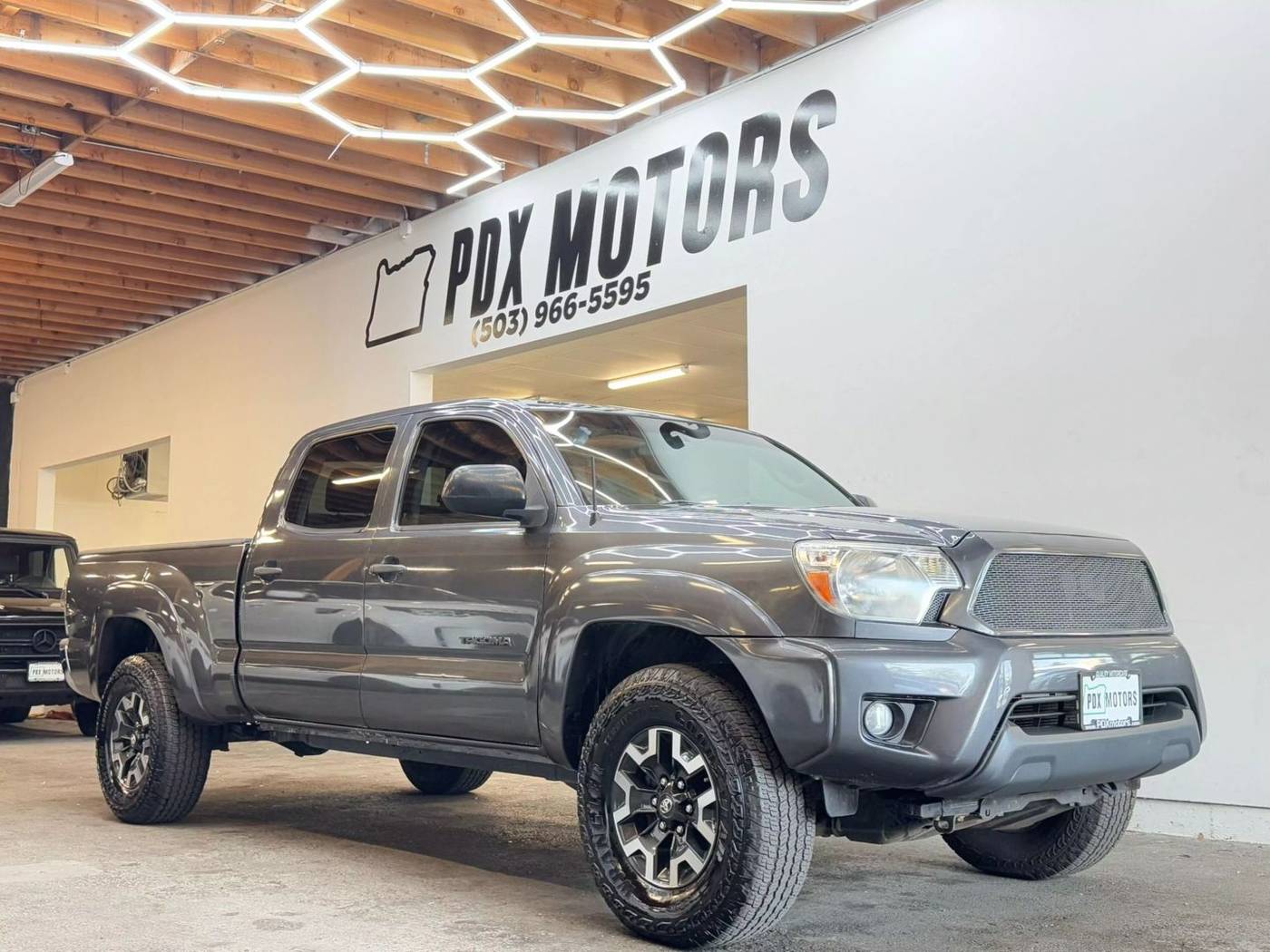 2014 Toyota Tacoma Base — Pickup Truck — 119,082 mi — Portland, OR