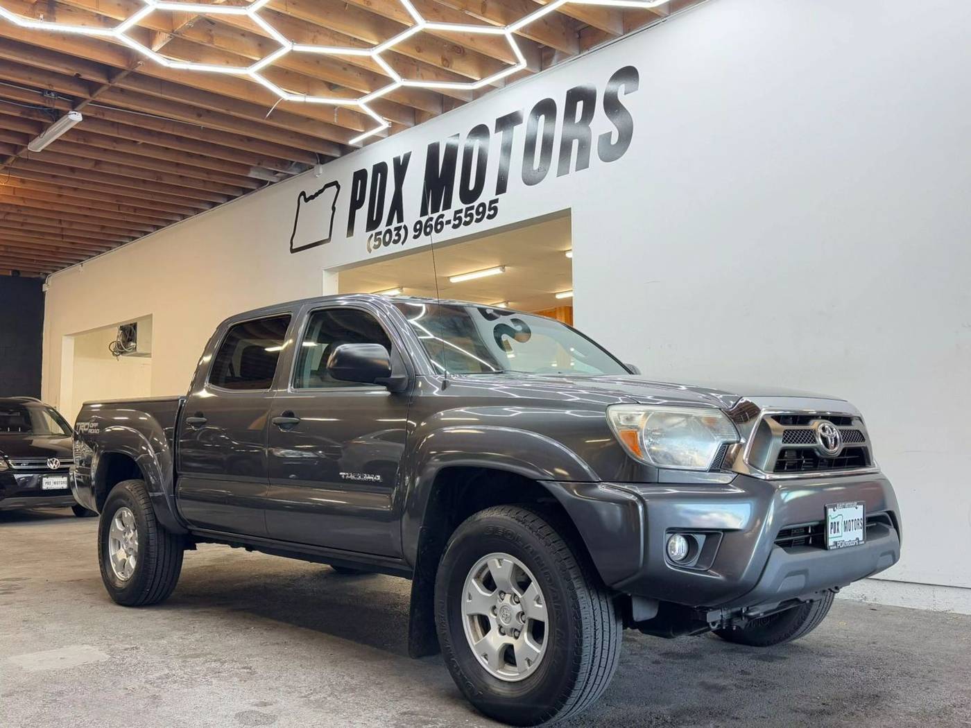 2014 Toyota Tacoma Base — Pickup Truck — 127,093 mi — Portland, OR