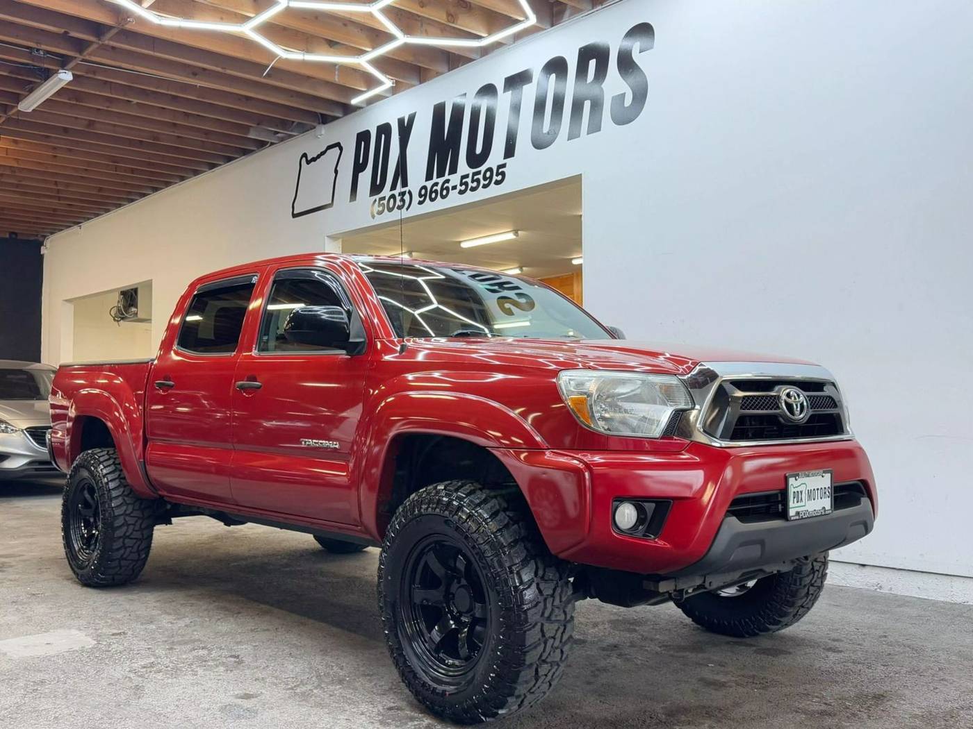 2014 Toyota Tacoma Base — Pickup Truck — 120,309 mi — Portland, OR