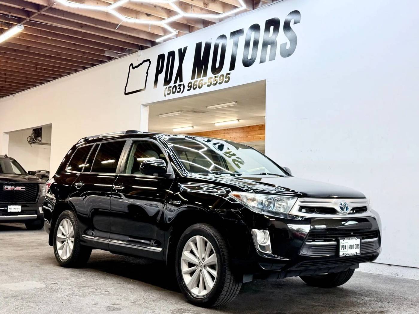 2012 Toyota Highlander Hybrid Limited — SUV — 157,895 mi — Portland, OR