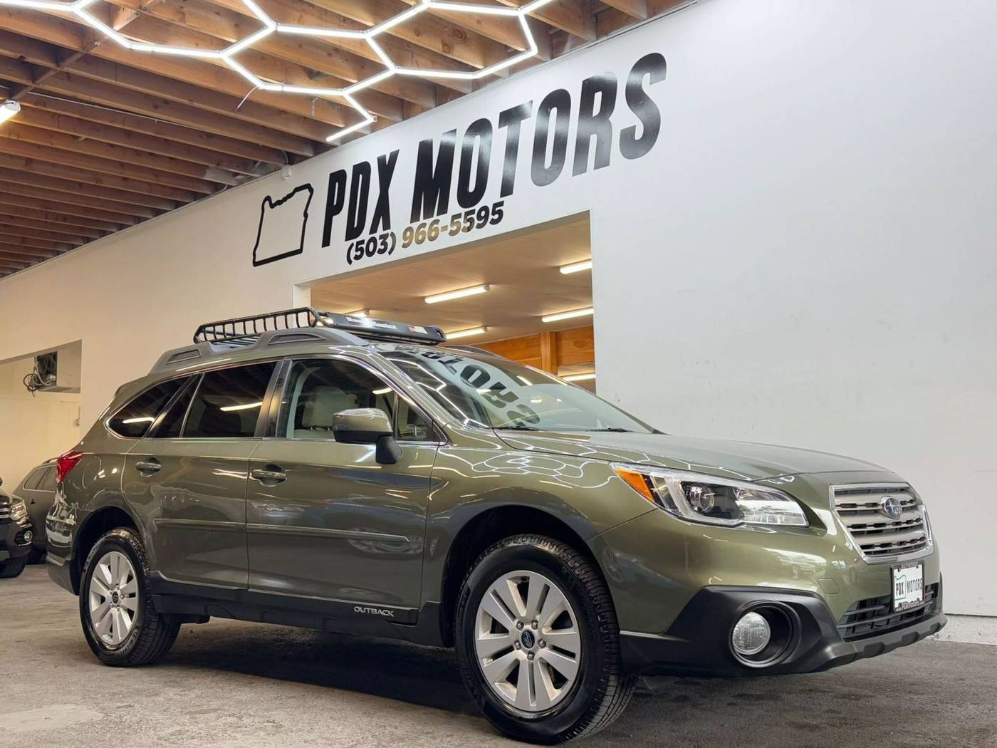 2015 Subaru Outback 2.5i Premium — SUV — 121,645 mi — Portland, OR