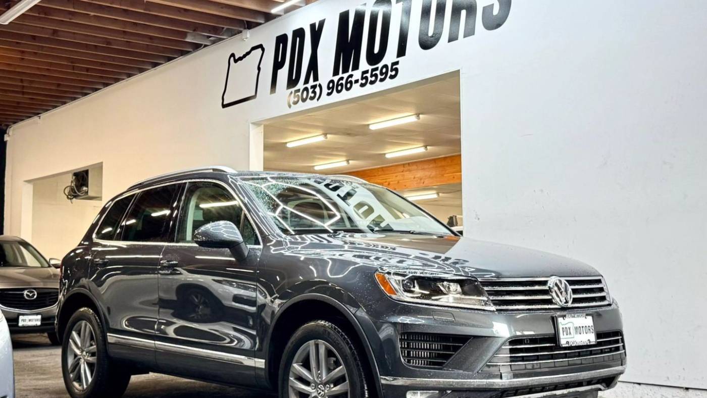2015 Volkswagen Touareg TDI Lux — SUV — 128,044 mi — Portland, OR