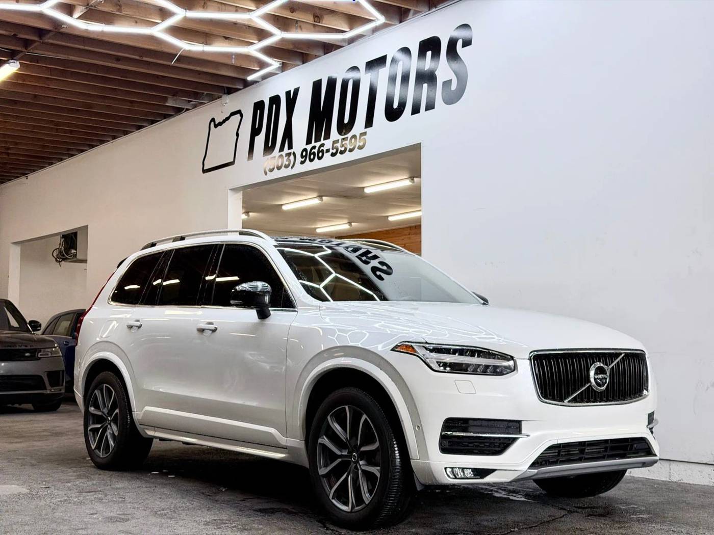 2016 Volvo XC90 T6 Momentum — SUV — 93,801 mi — Portland, OR