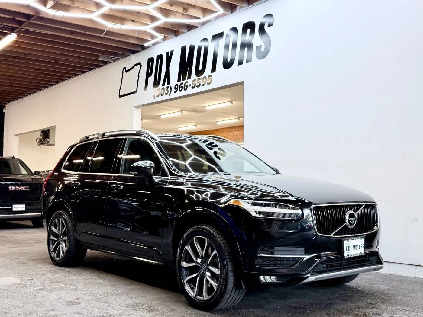 2018 Volvo XC90 Momentum — SUV — 115,359 mi — Portland, OR