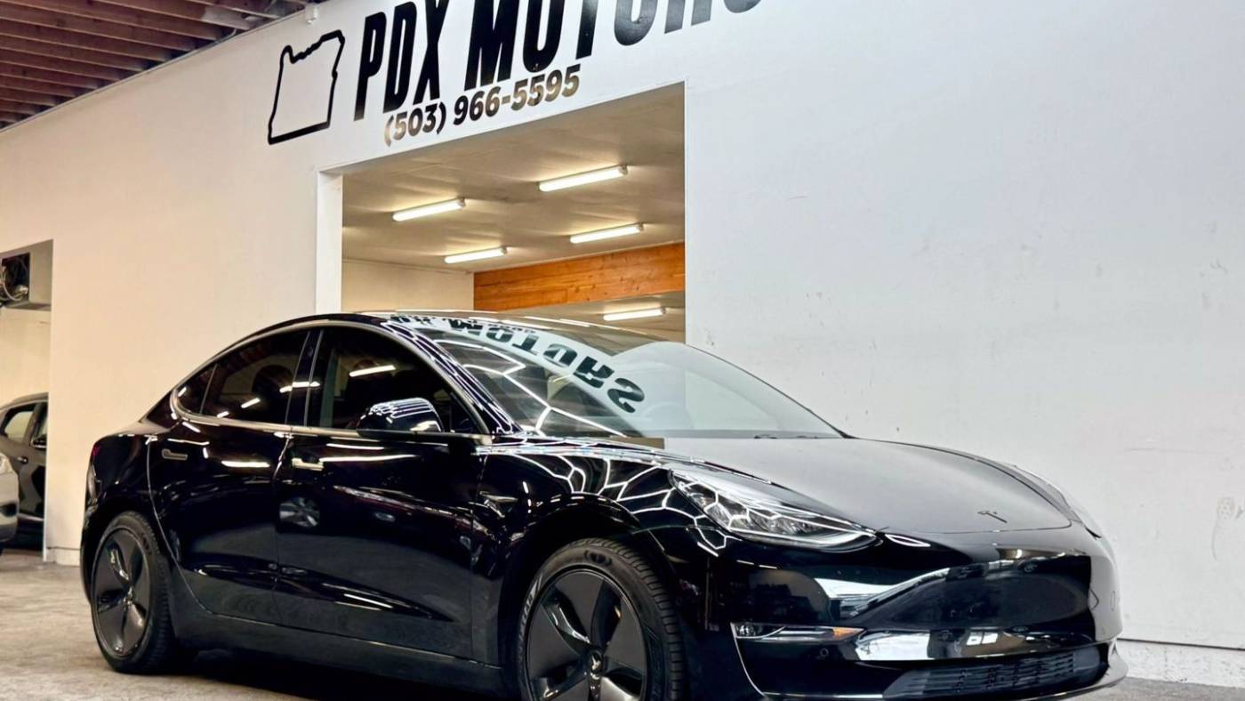 2018 Tesla Model 3 Long Range — Sedan — 57,194 mi — Portland, OR