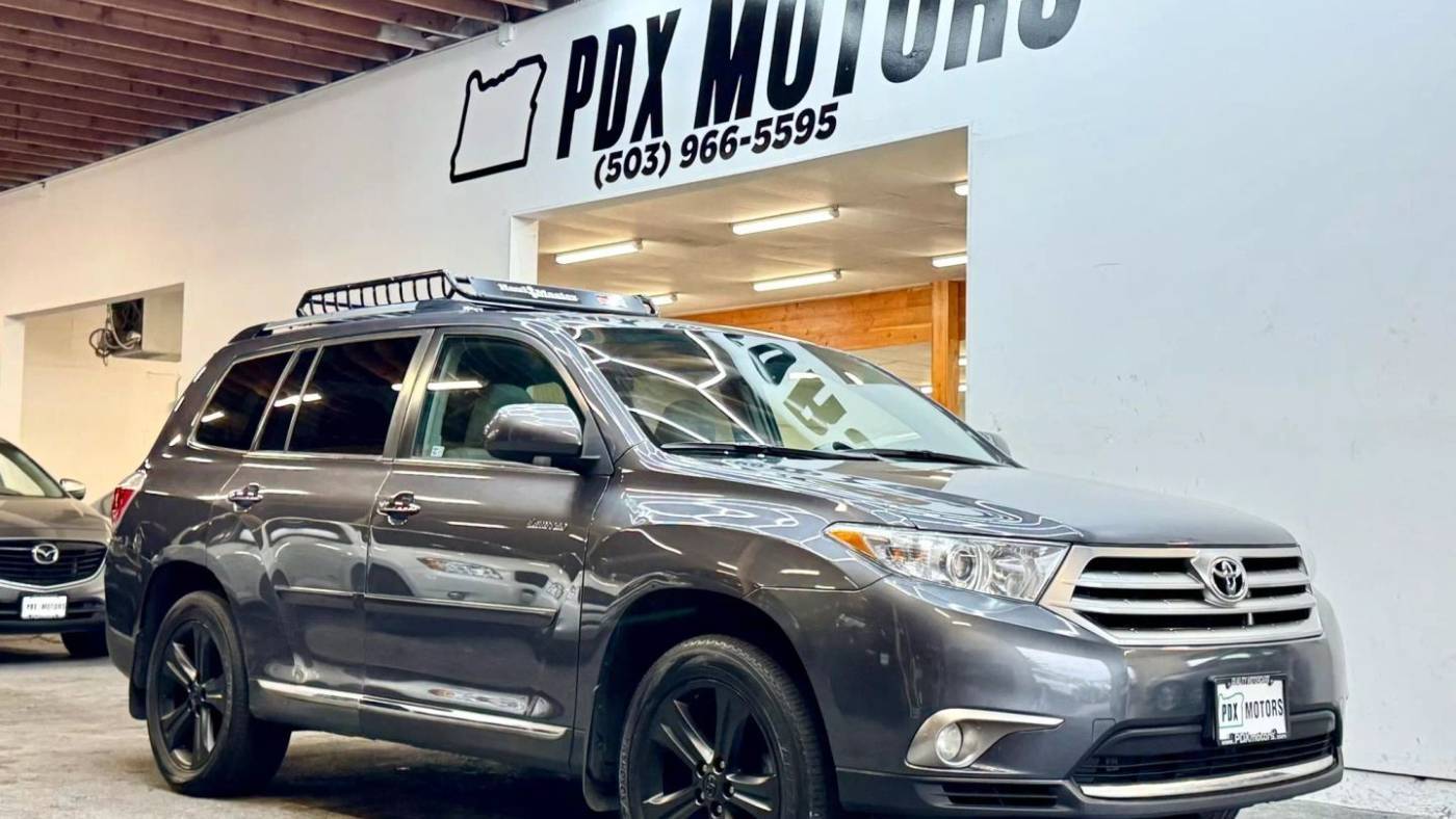 2012 Toyota Highlander Limited — SUV — 139,235 mi — Portland, OR