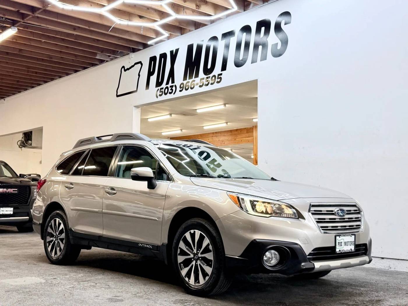2016 Subaru Outback 2.5i Limited — SUV — 108,841 mi — Portland, OR