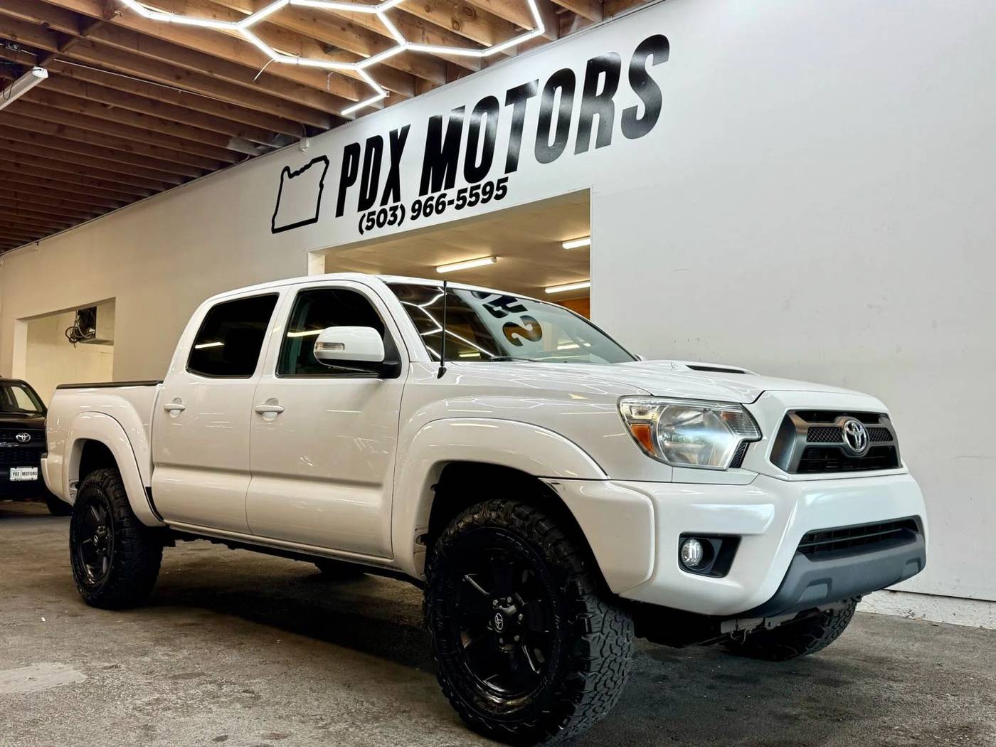 2013 Toyota Tacoma Base — Pickup Truck — 138,817 mi — Portland, OR