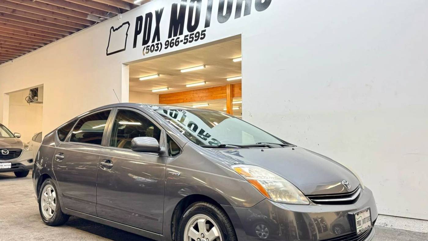 2007 Toyota Prius Base — Sedan — 121,898 mi — Portland, OR
