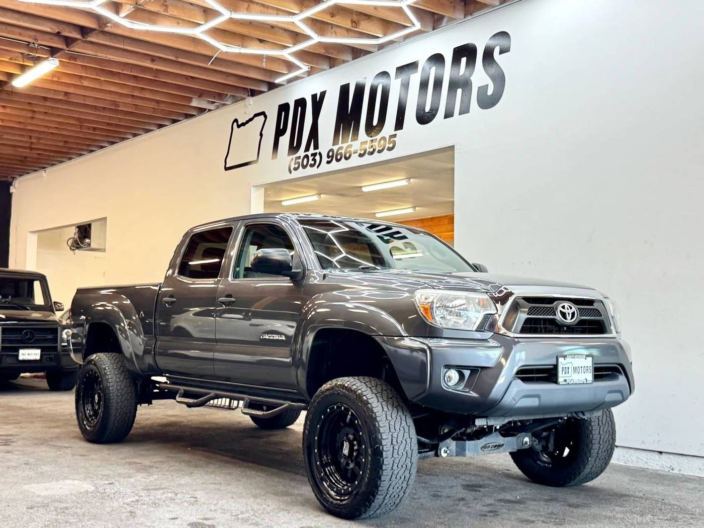 2015 Toyota Tacoma Base — Pickup Truck — 104,985 mi — Portland, OR