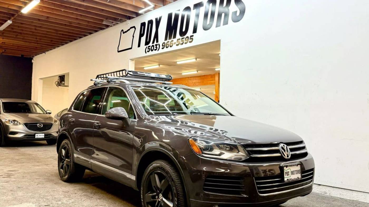 2011 Volkswagen Touareg TDI Sport — SUV — 104,448 mi — Portland, OR
